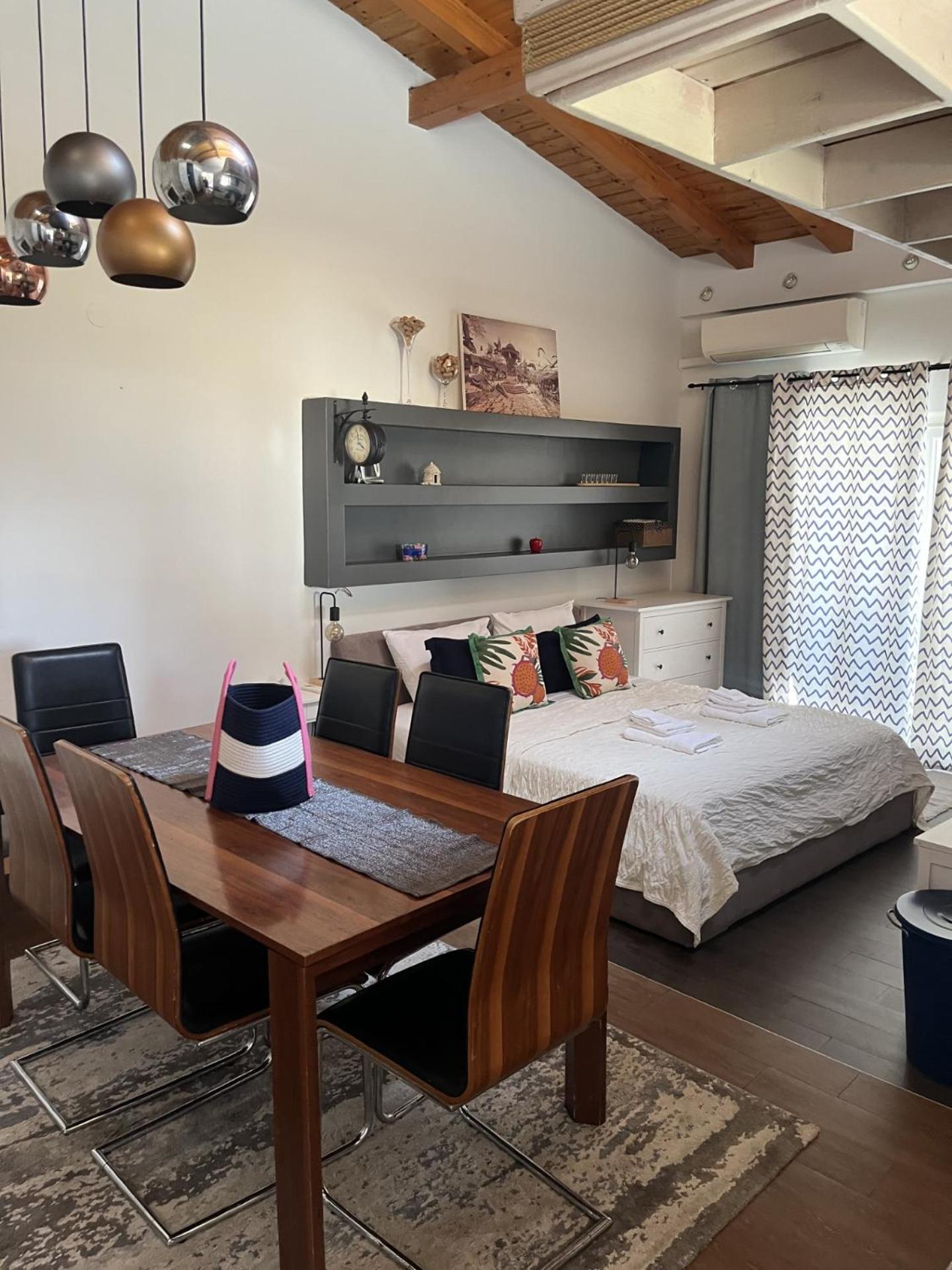 Small House Nea In City Center-With Free Parking Pula Exteriör bild
